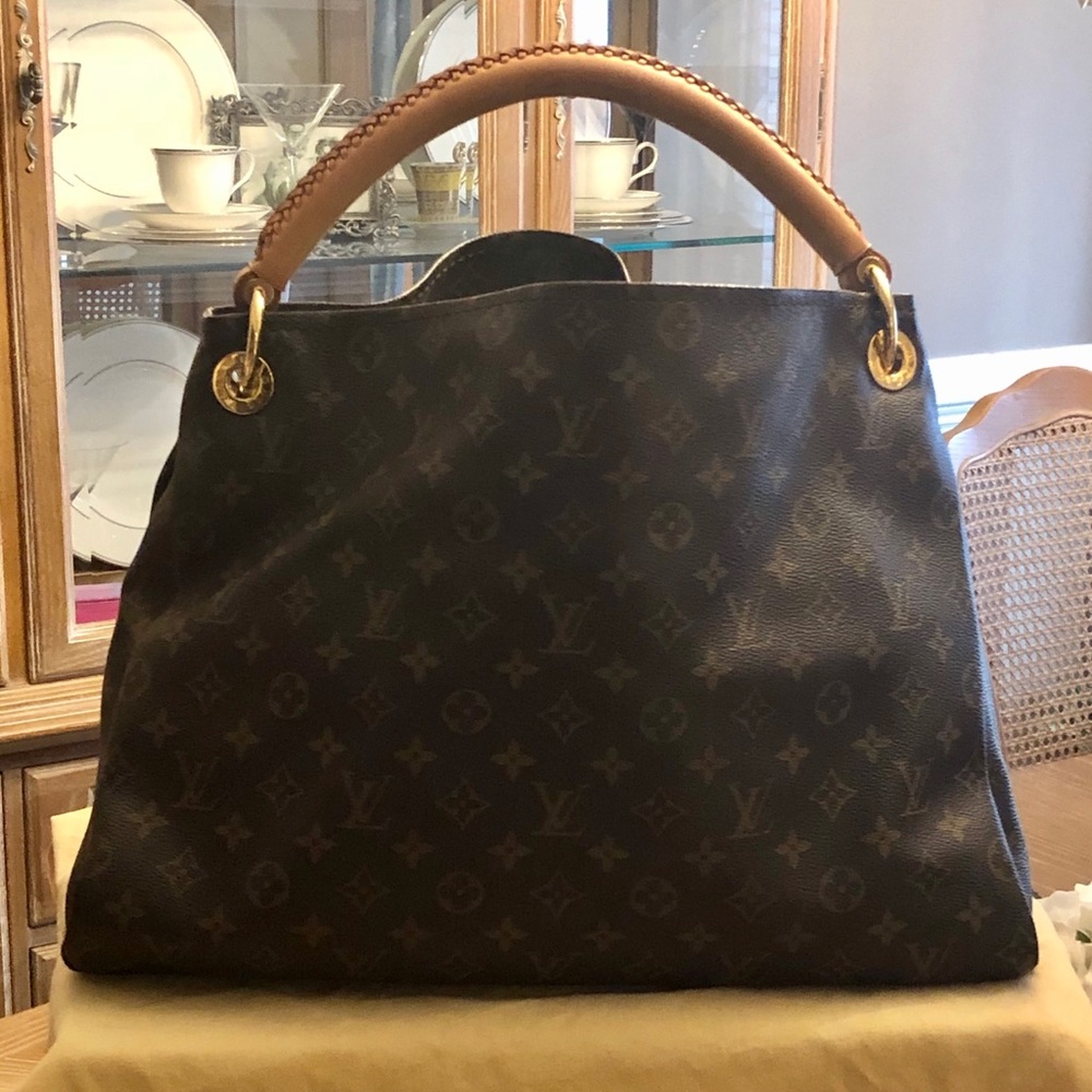 LOUIS VUITTON ARTSY MM MONOGRAM HANDBAG - Picture 2 of 8